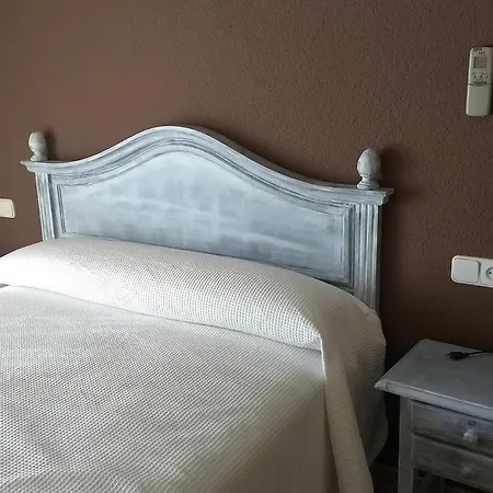 Venta Del Peral Гостевой дом Кульяр-де-Баса