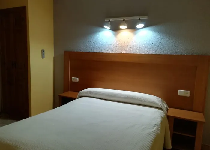 Affittacamere Venta Del Peral 3*